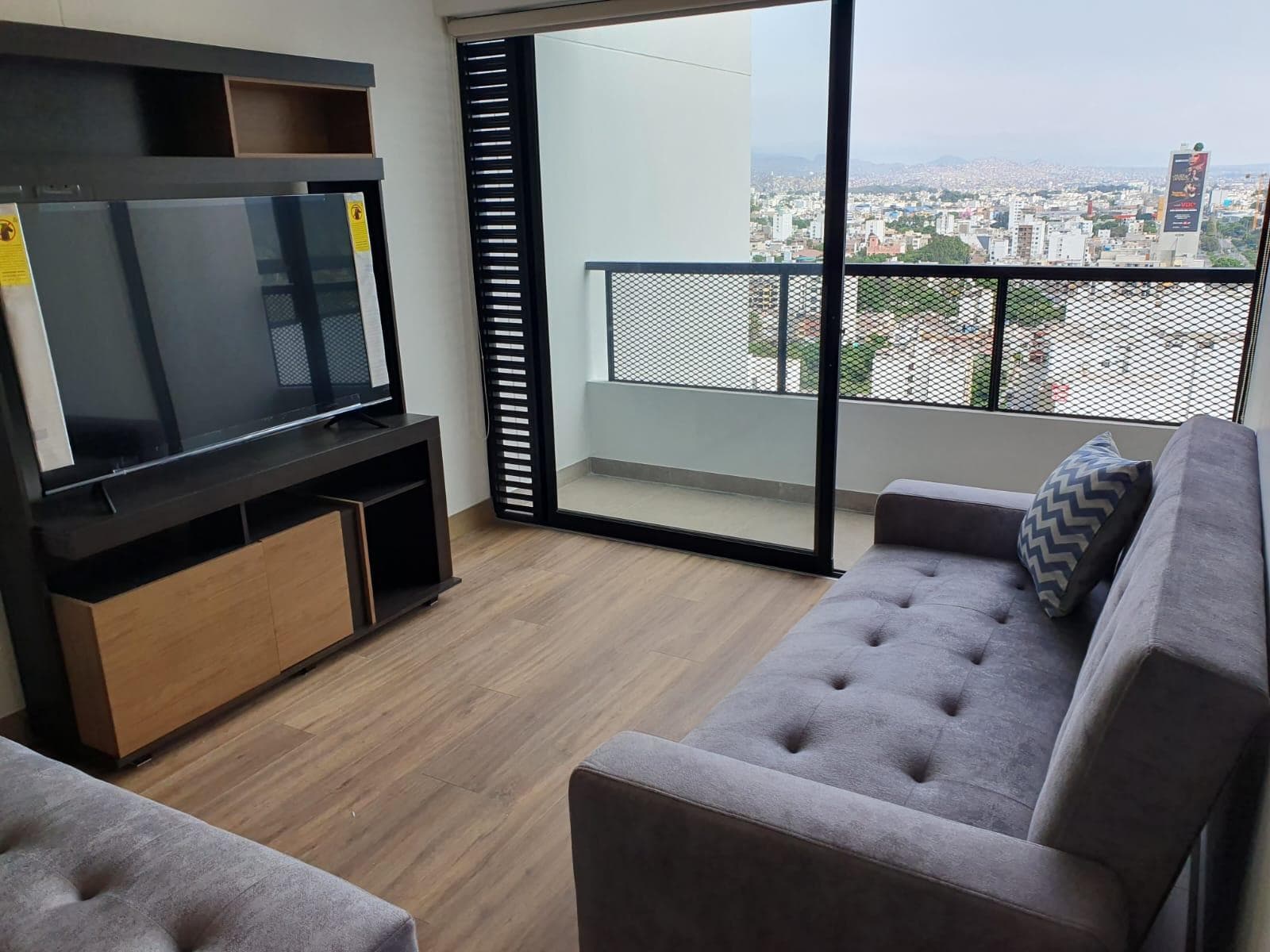 DEPARTAMENTO, 1 DORMITORIO, PISO 19, SURQUILLO - 1