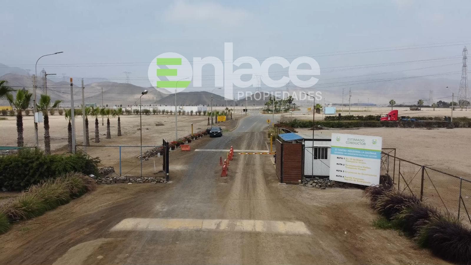 Terrenos i4 & i2 en venta en Centro Industrial La Chutana en Chilca - 1