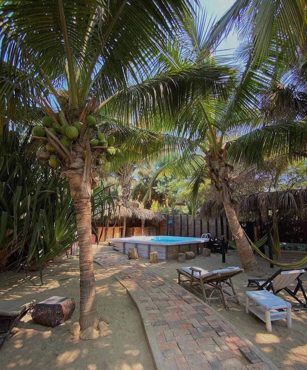 VENTA TERRENO/ HOTEL ubicado en Mancora a 50 metros de la playa - Piura - 2