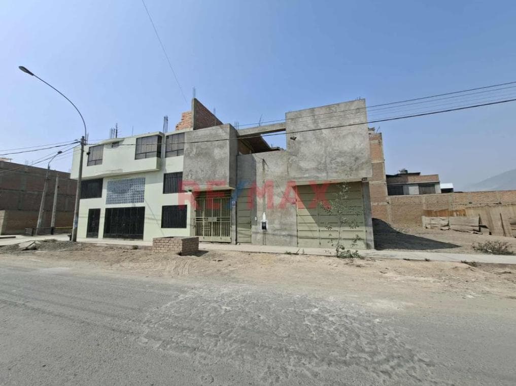 Local Comercial En Alquiler – Carabayllo | Oficinas, Almacén O Distribuidora - 1