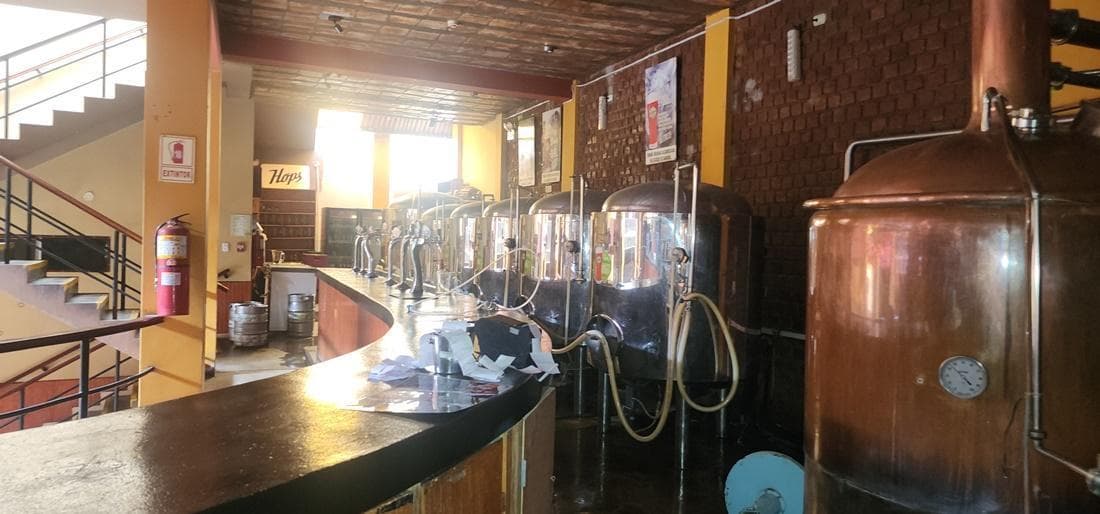 Vendo Local Comercial, Bar-Restaurante, incluye planta de cerveza artesanal, Pueblo Libre, 973m2 - 1