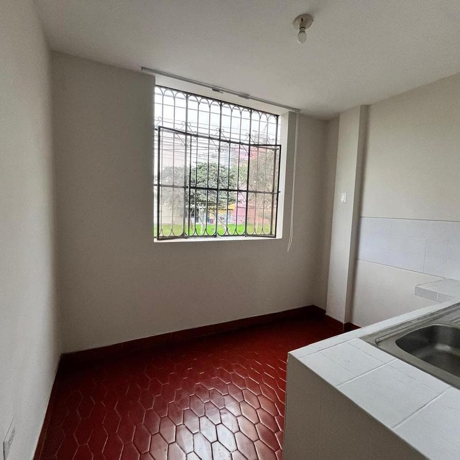 Vendo Linda y amplia casa en los Olivos/ Villa Sol Etapa IV - 2