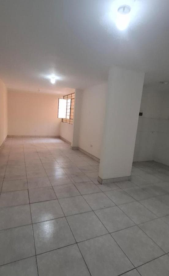 Alquiler de Local Comercial en Tercer Piso, en Av Chimpu Ocllo, Carabayllo - 1