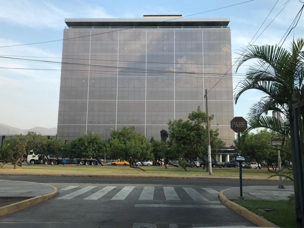 Alquiler Oficina Semi Implementada 240 m2 en La Molina - 1