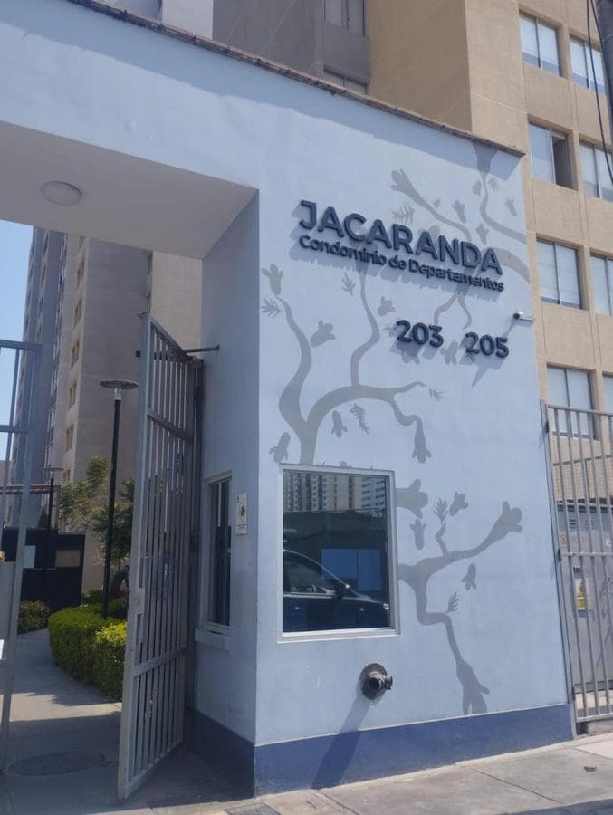 VENTA LINDO DEPARTAMENTO COMAS 62 M2 EN 10MO PISO EXCELENTE UBICACION. - 1