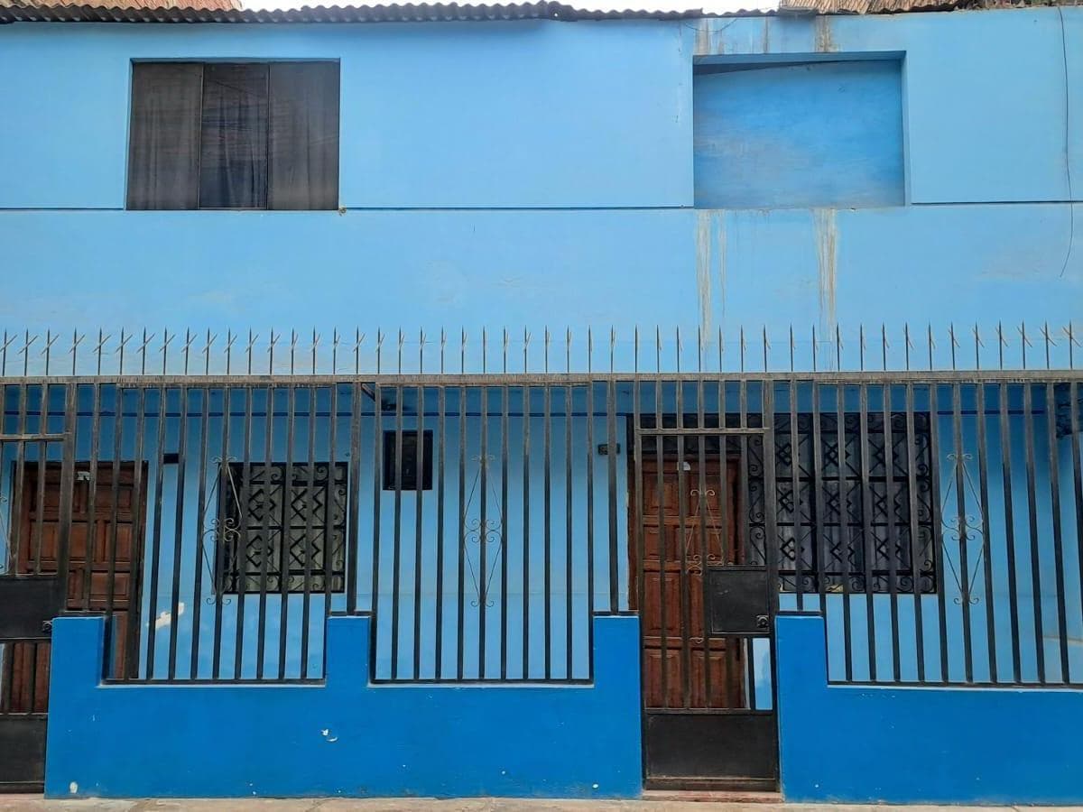 Casa amplia en Venta en San Martin de Porres urbanización Condevilla - 1