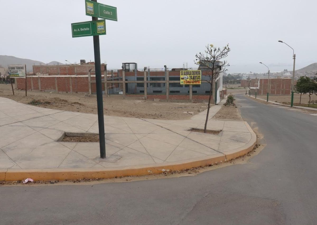 Terreno en esquina en VENTA – Balneario Santa Rosa - 1