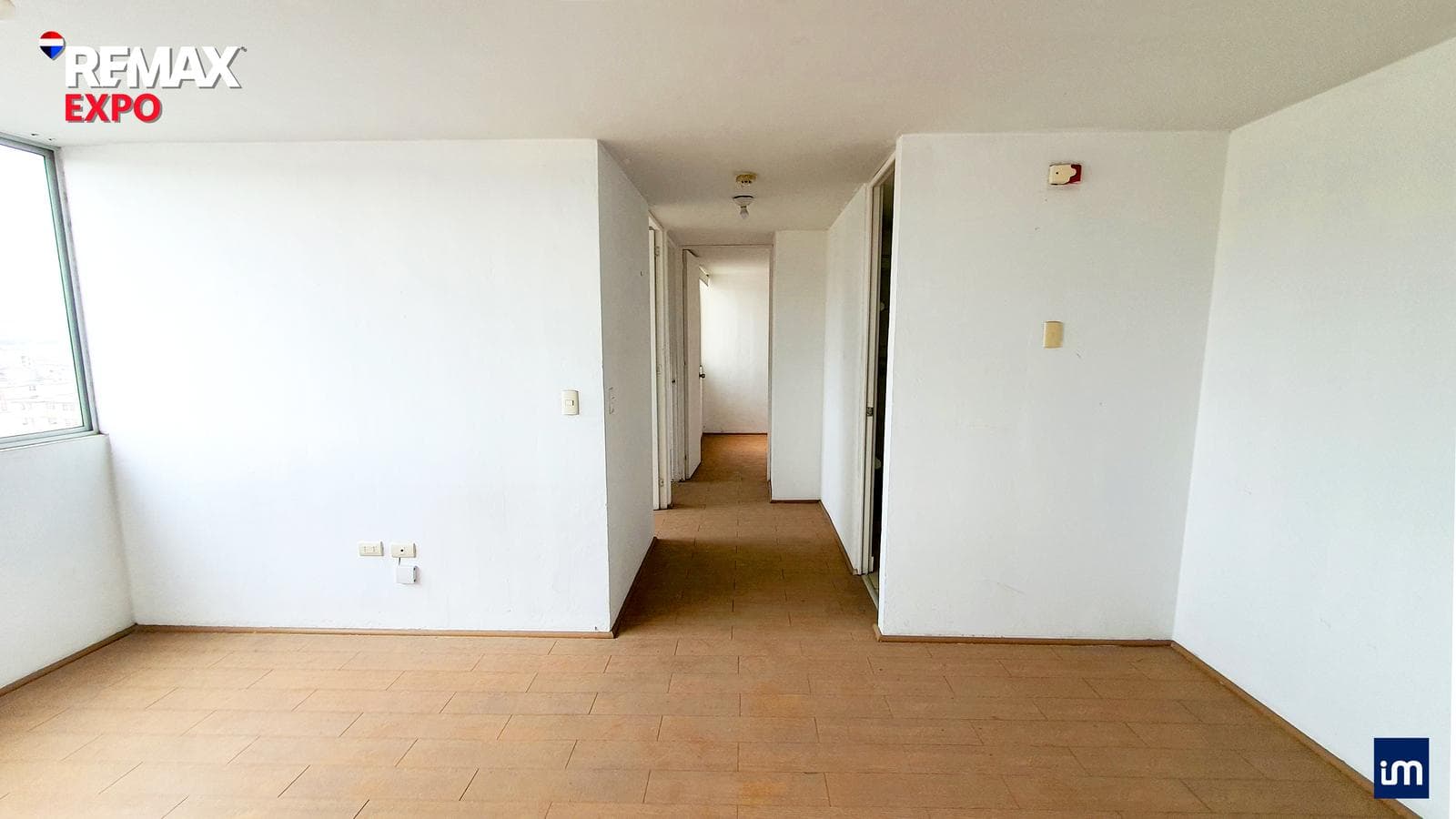 Alquilo Departamento de 3 habitaciones, en Condominio Los Girasoles, en Urb. El Retablo. - 1