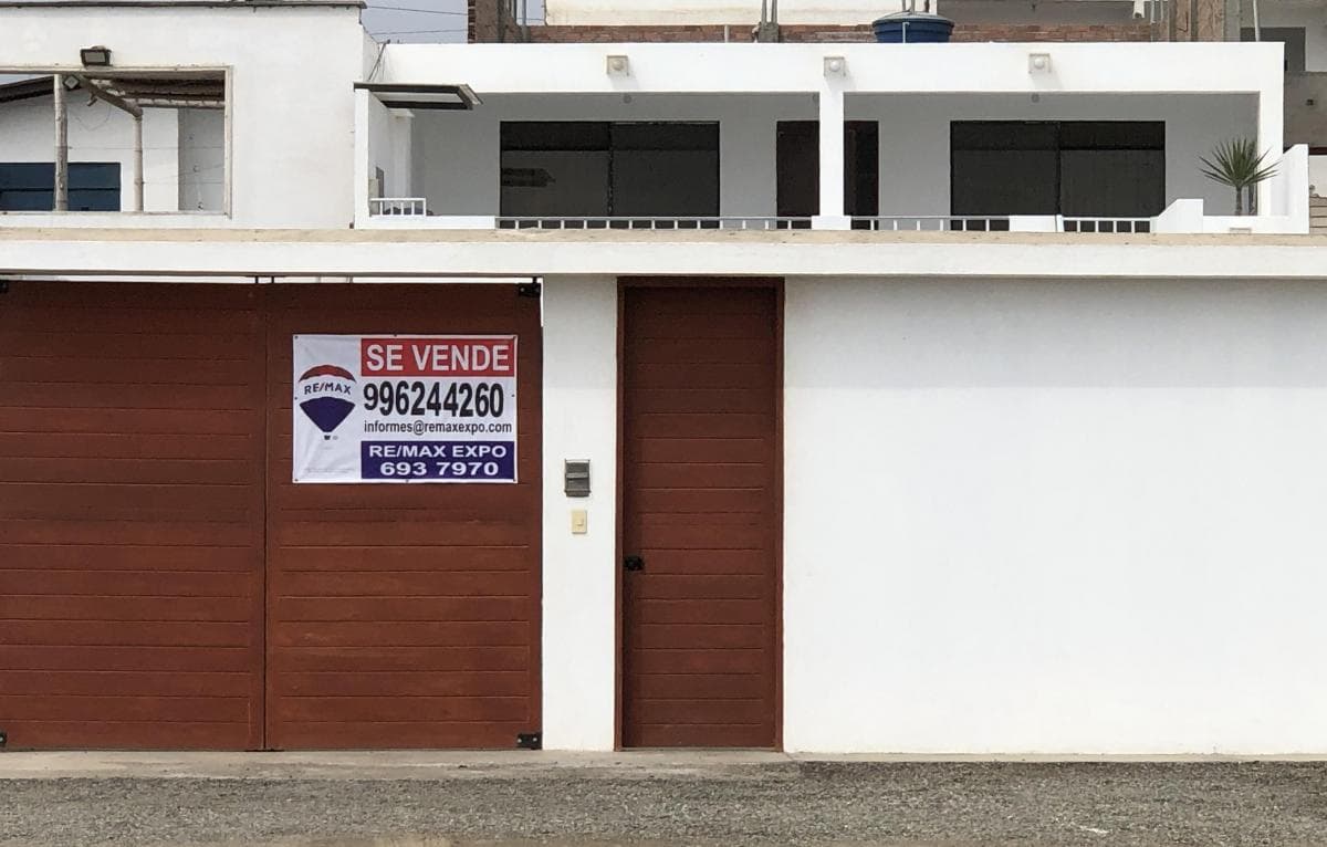 VENTA CASA DE PLAYA CON VISTA AL MAR - 1