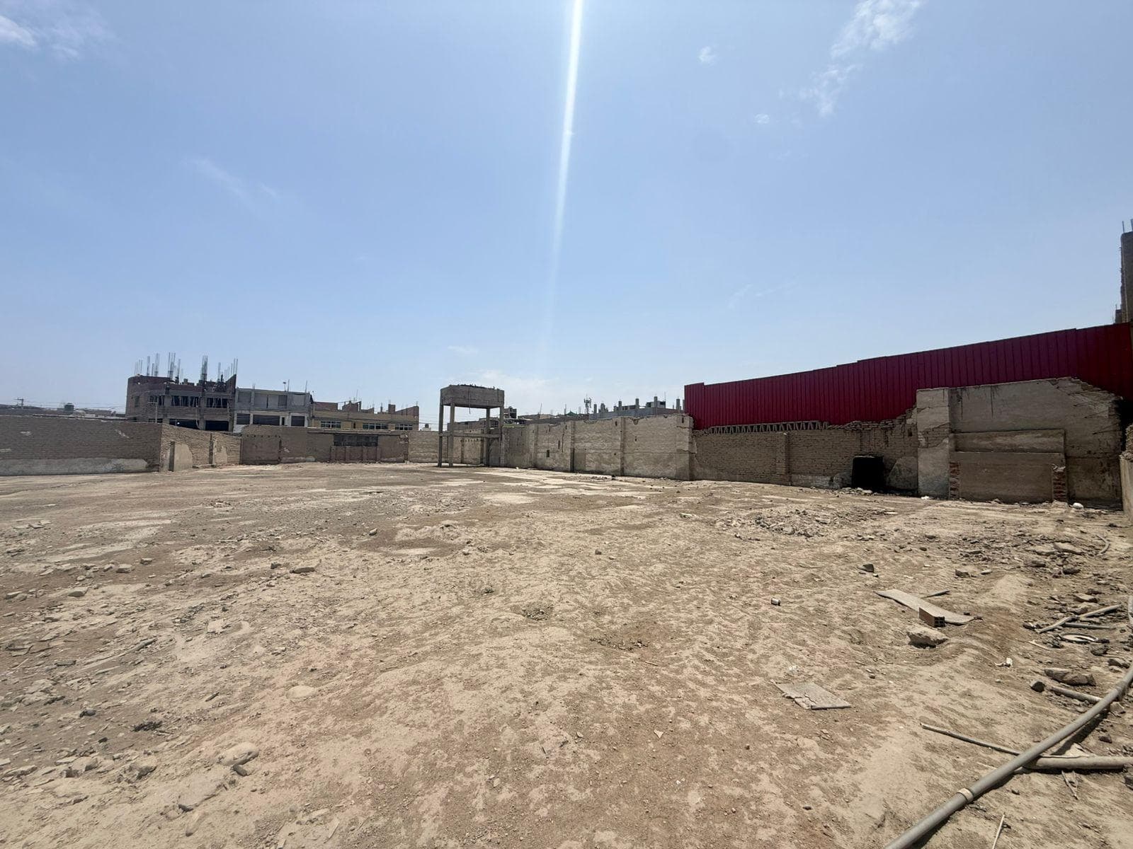 Terreno En Chincha De 3,100 M² A Solo 600 Metros De La Plaza De Armas - 1