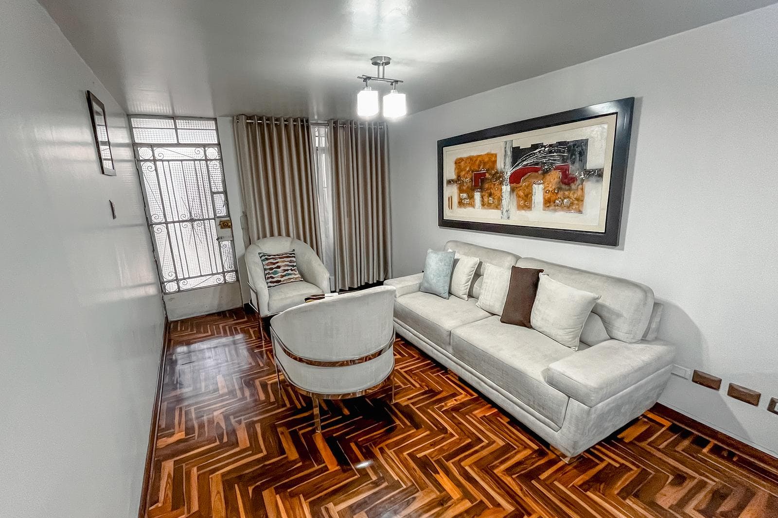 Casa Residencial en Los Olivos | VENTA - 2