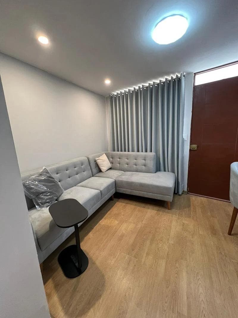 VENDO DEPARTAMENTO DE 55M2 AMOBLADO EN LA AV DEL AIRE, SAN LUIS - 1