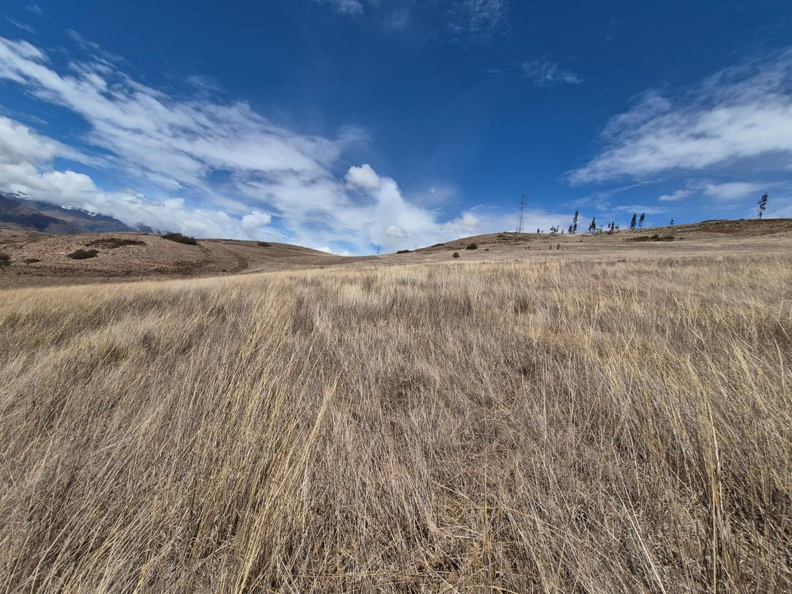 Vendo Hermoso Terreno en Maras con Vista Panoramica al Valle Sagrado, Cusco - 1