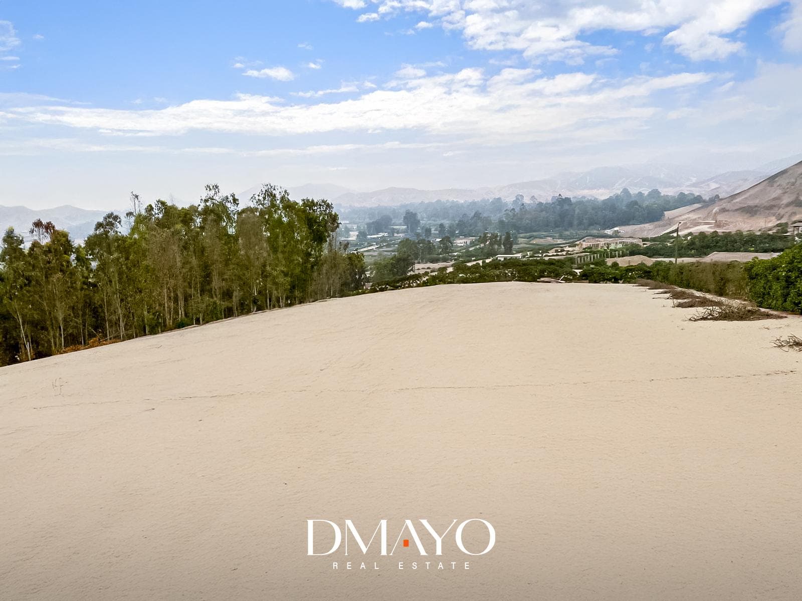 VENDO Terreno OPORTUNIDAD 2704 M2 EN PACHACAMAC - 1