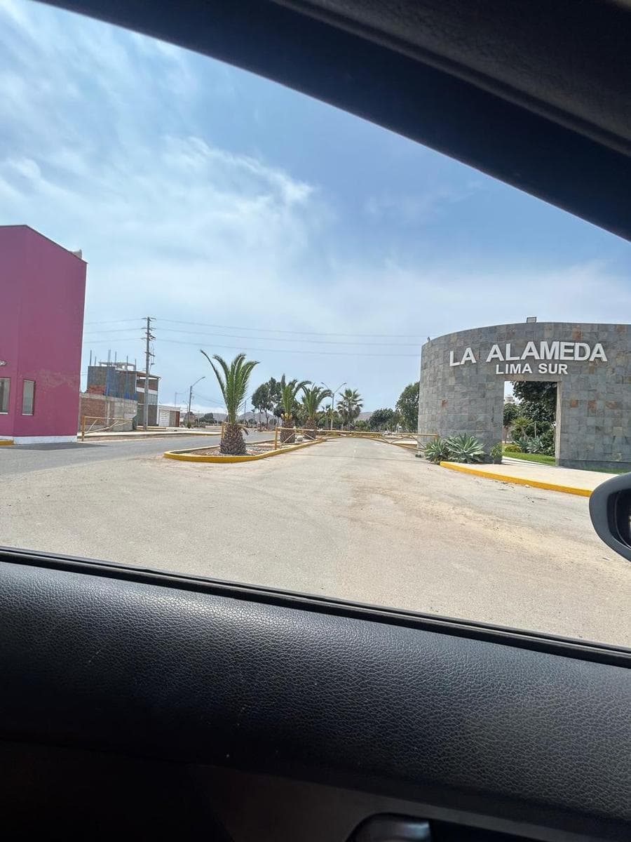 Terreno en venta Chilca - 1