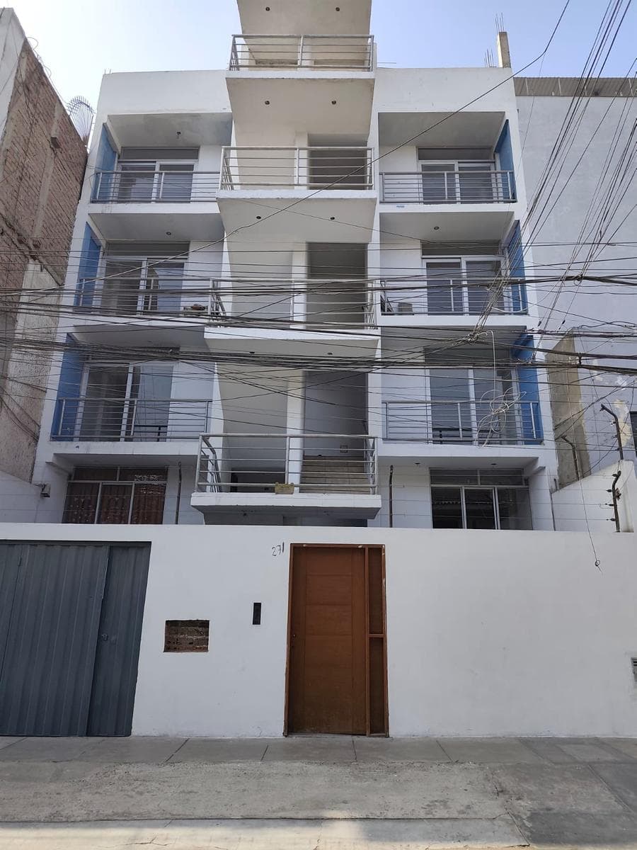 Departamento a la Venta en Zona centrica S.J.M - 1