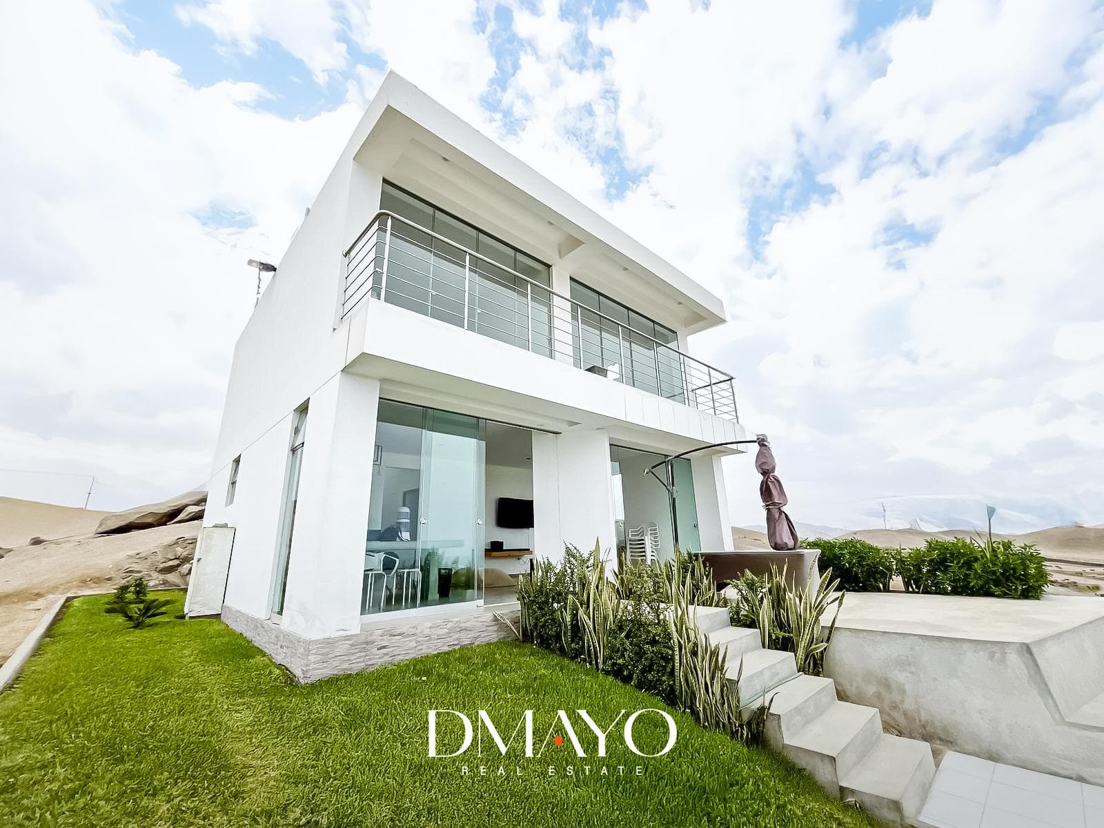 Venta Casa de Playa en Cerro Azul - Condominio Privado Vista al Mar - Verano 2027 - 1