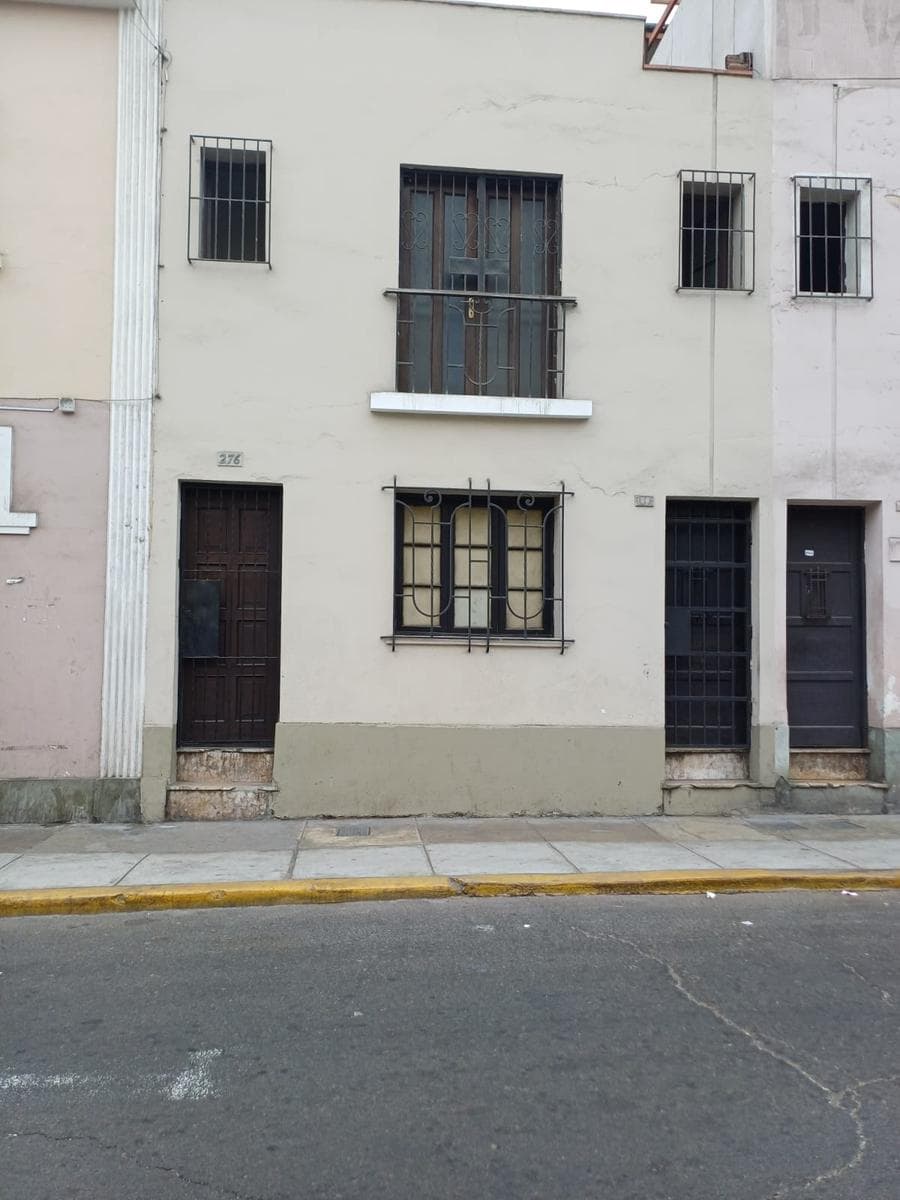 Se Vende Casa 2da Planta Puerta Calle (Lima Cercado) - 1