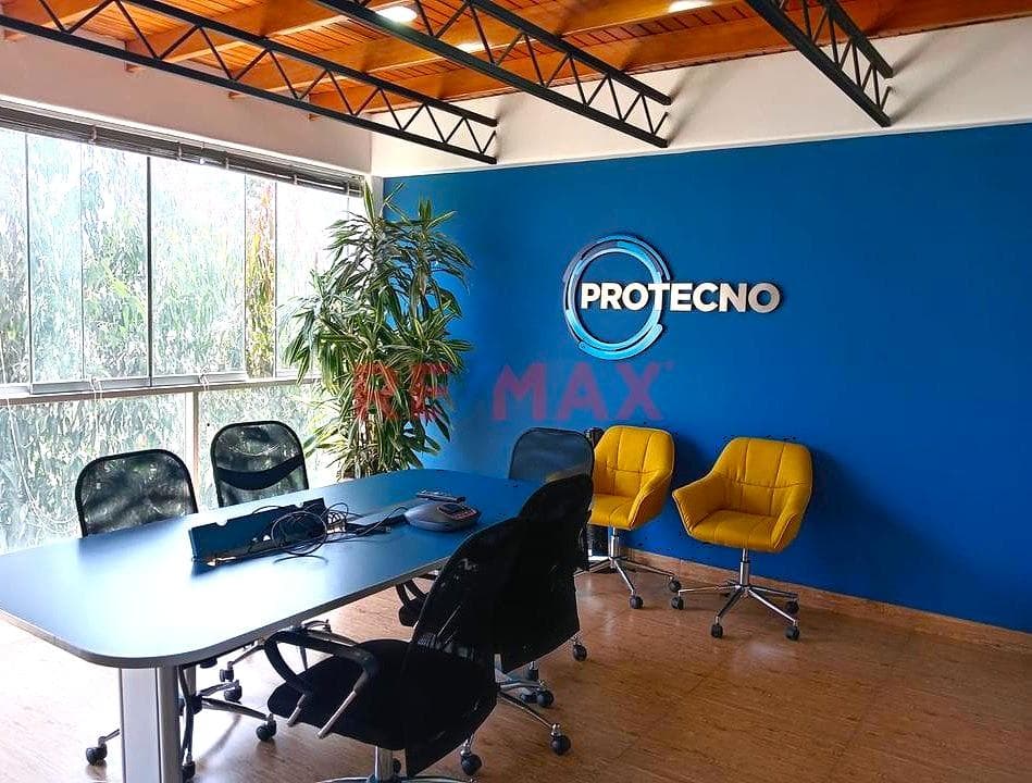 ALQUILER DE OFICINA EN LA MOLINA - 1