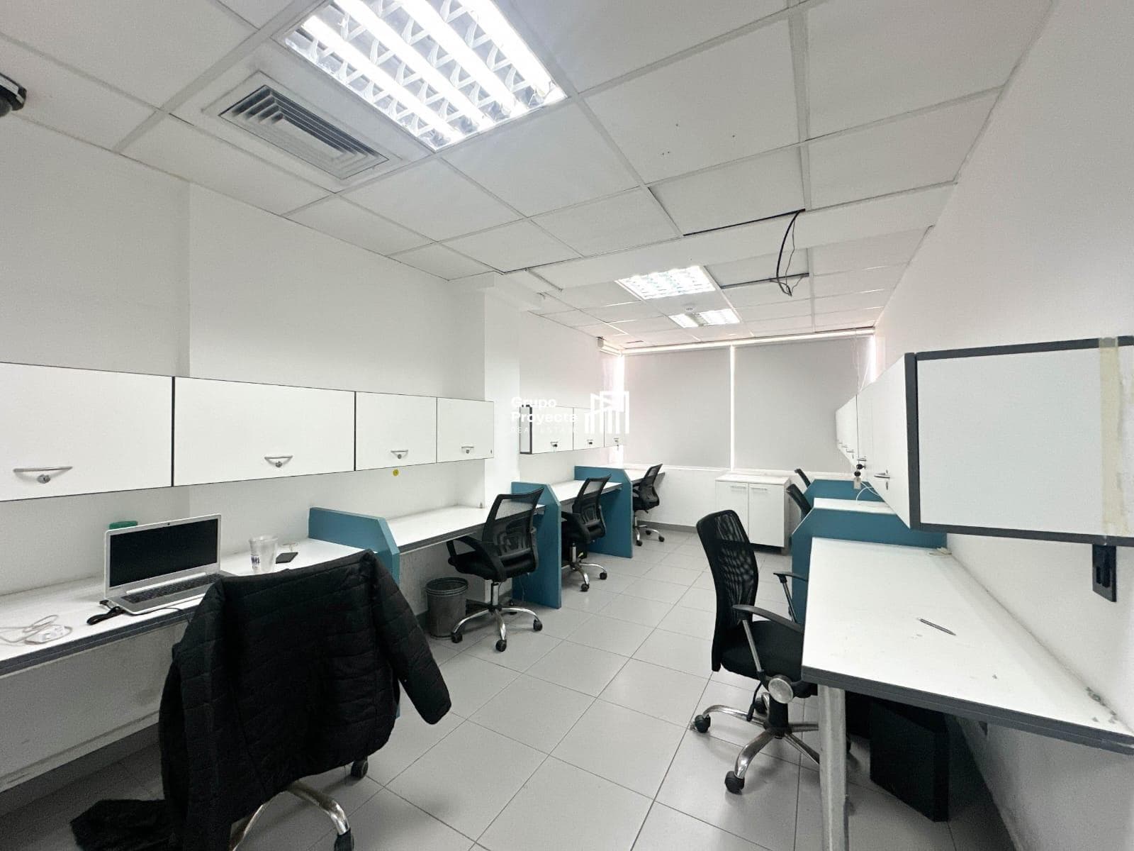 San Isidro• 210Mtr2• Oficina 6 Ambientes• 1 Cochera - 1