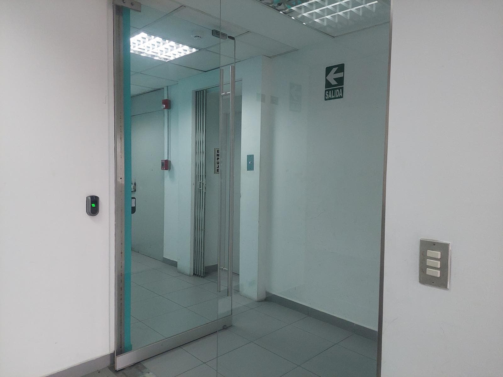 Oficina en San Isidro Financiero - 1