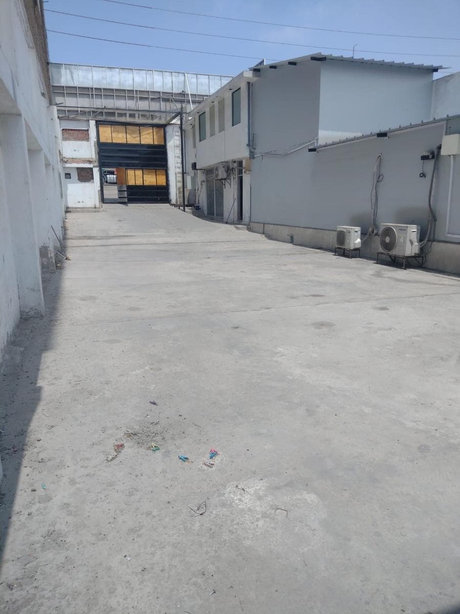Edificio Comercial en Chancay - 2