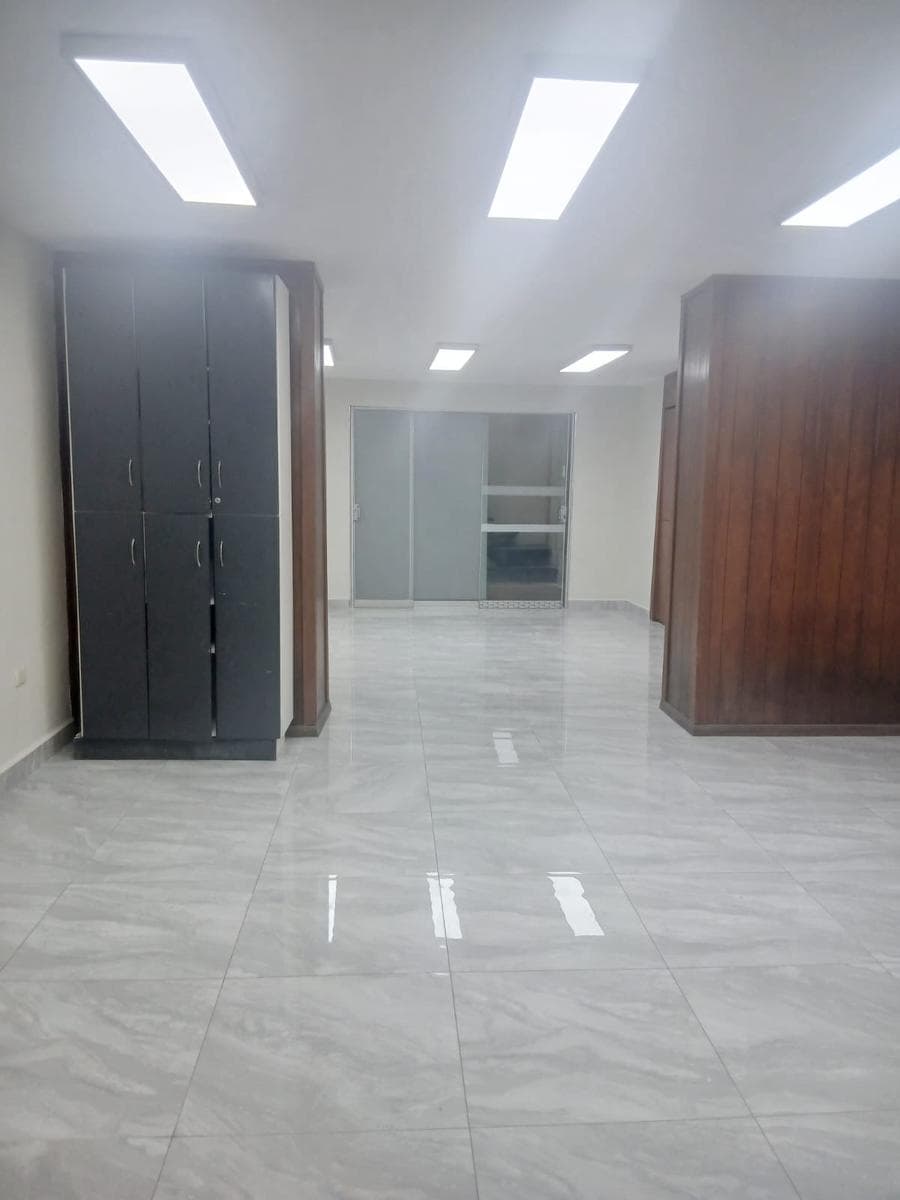ALQUILO OFICINA COMERCIAL DUPLEX DE 100 M2- 2 CUADRAS DE REAL PLAZA en Cusco - 2