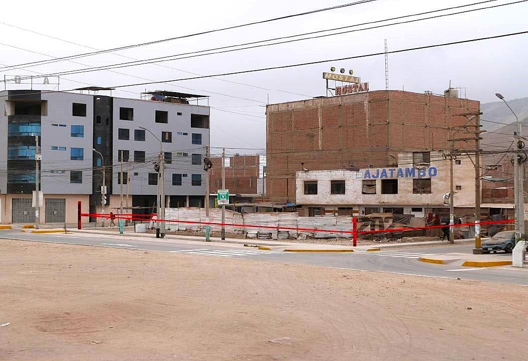 ALQUILER DE TERRENO EN SANTA ROSA - 1