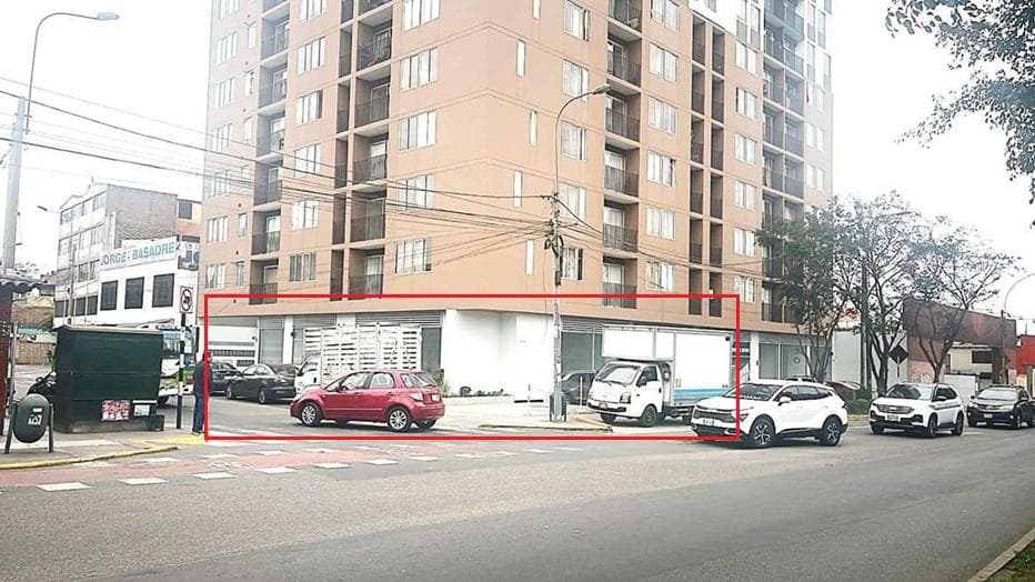 Local Comercial Cercado de Lima (Ex-Colonial) - 1