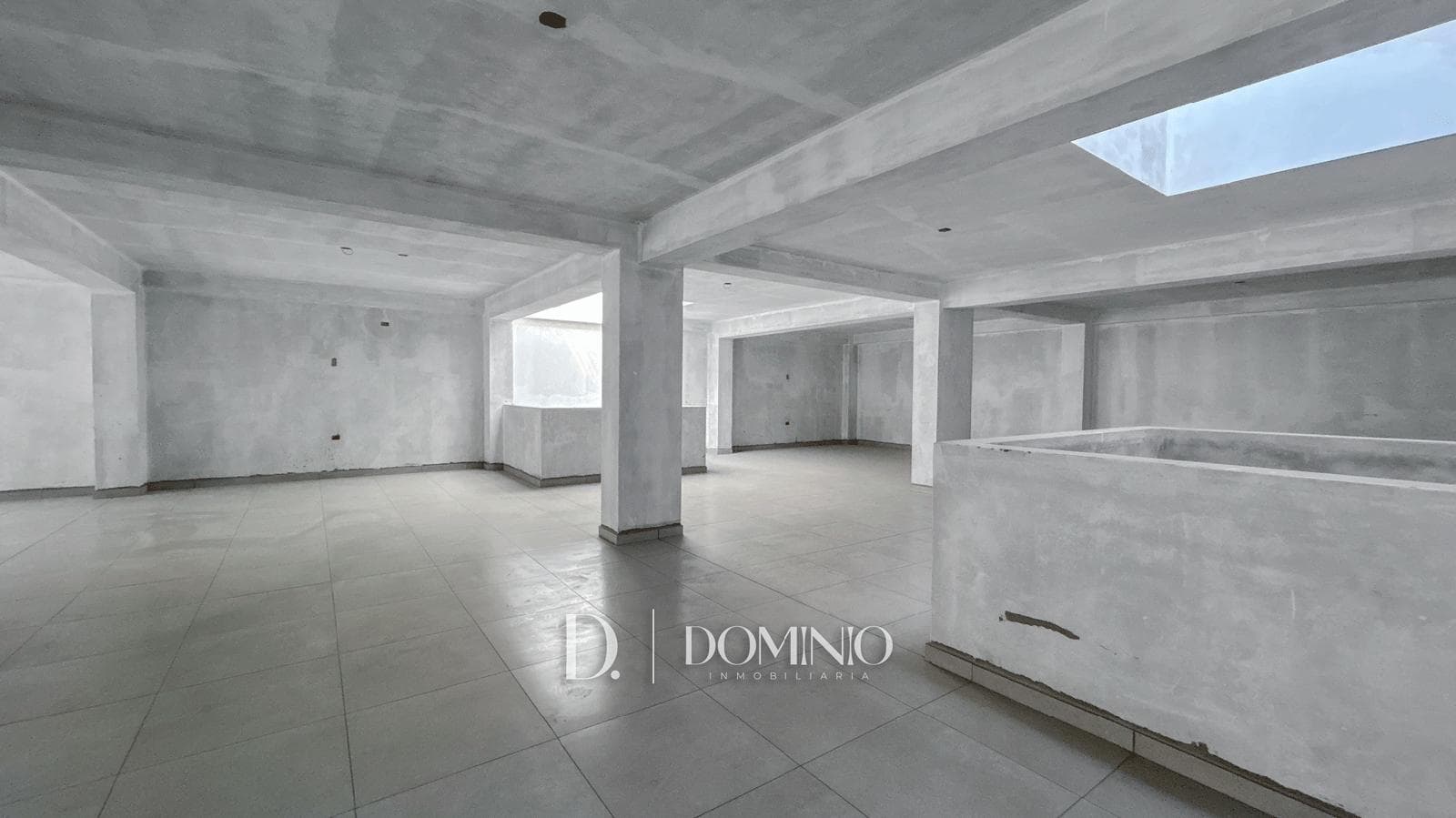 Local Comercial en Alquiler – Ubicación Estratégica en Ate cerca al CC. Puruchuco - 1