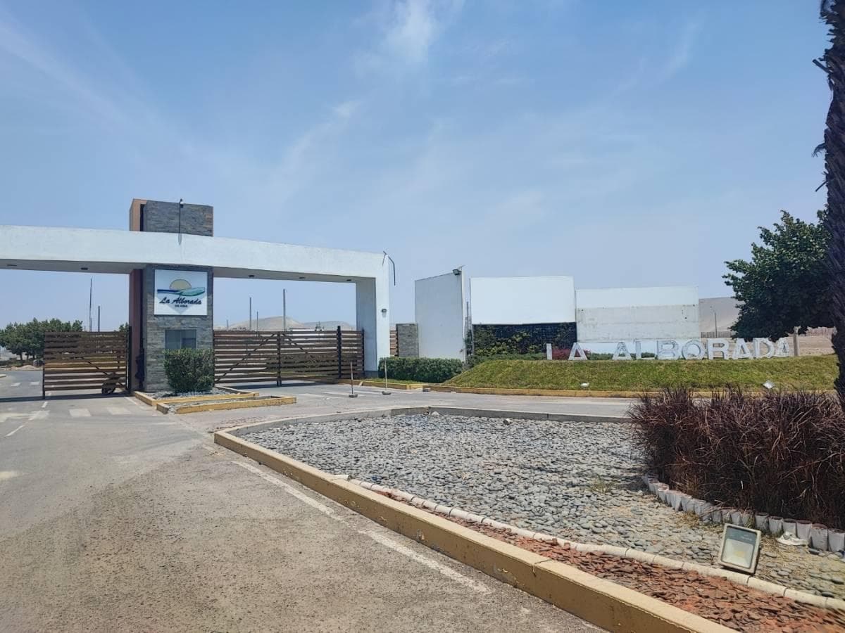 OPORTUNIDAD ÚNICA TERRENO EN LA ARBOLEDA DE LOS PORTALES 90 m² SOLO $17,000 - 1