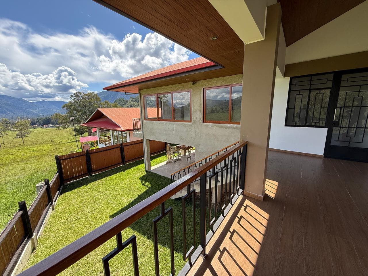 Casa en Venta en San Alberto Oxapampa - 1