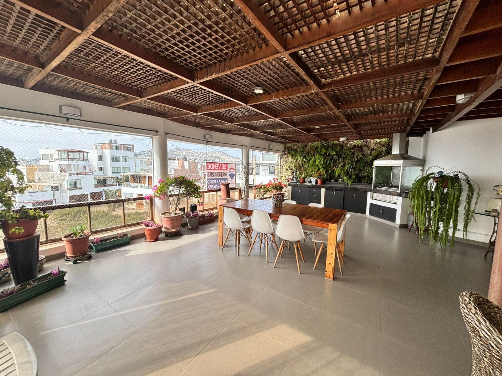 Venta De Exclusiva Casa De Playa En Punta Negra - 1