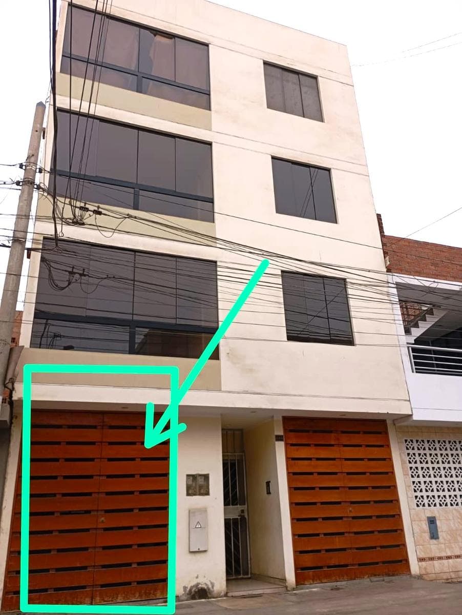 VENTA DE ESTACIONAMIENTO EN SAN MARTIN DE PORRES - 1