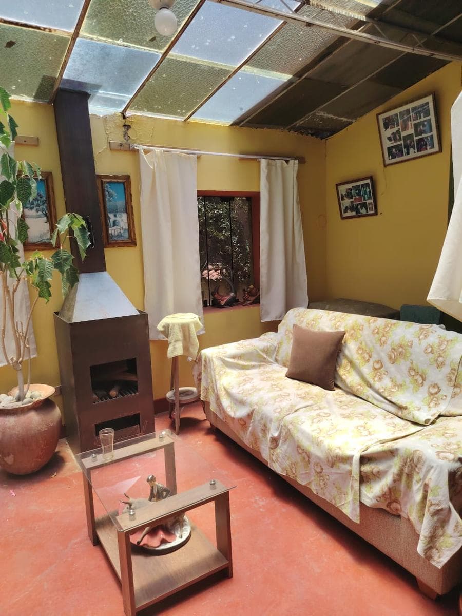 SE VENDE CASA EN VALLECITO DE HUANCARO CERCA A ELECTRO SUR ESTE, CUSCO - 1