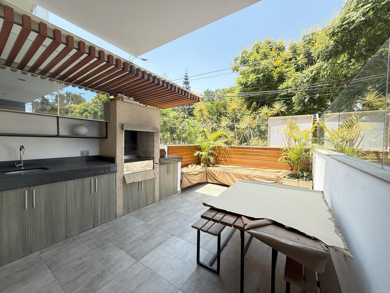 Departamento flat en venta con vista a parque en chacarilla del estanque san borja - 1