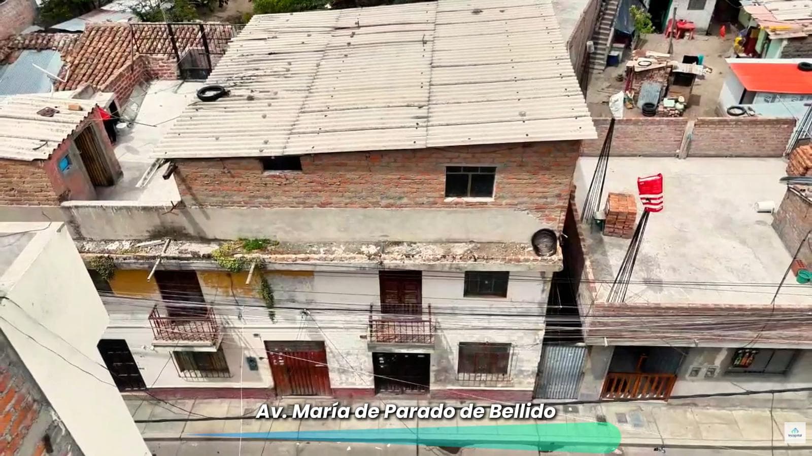 Venta de Casa a Precio de Terreno a Pocas Cuadras del Parque Magdalena, Ayacucho - 2