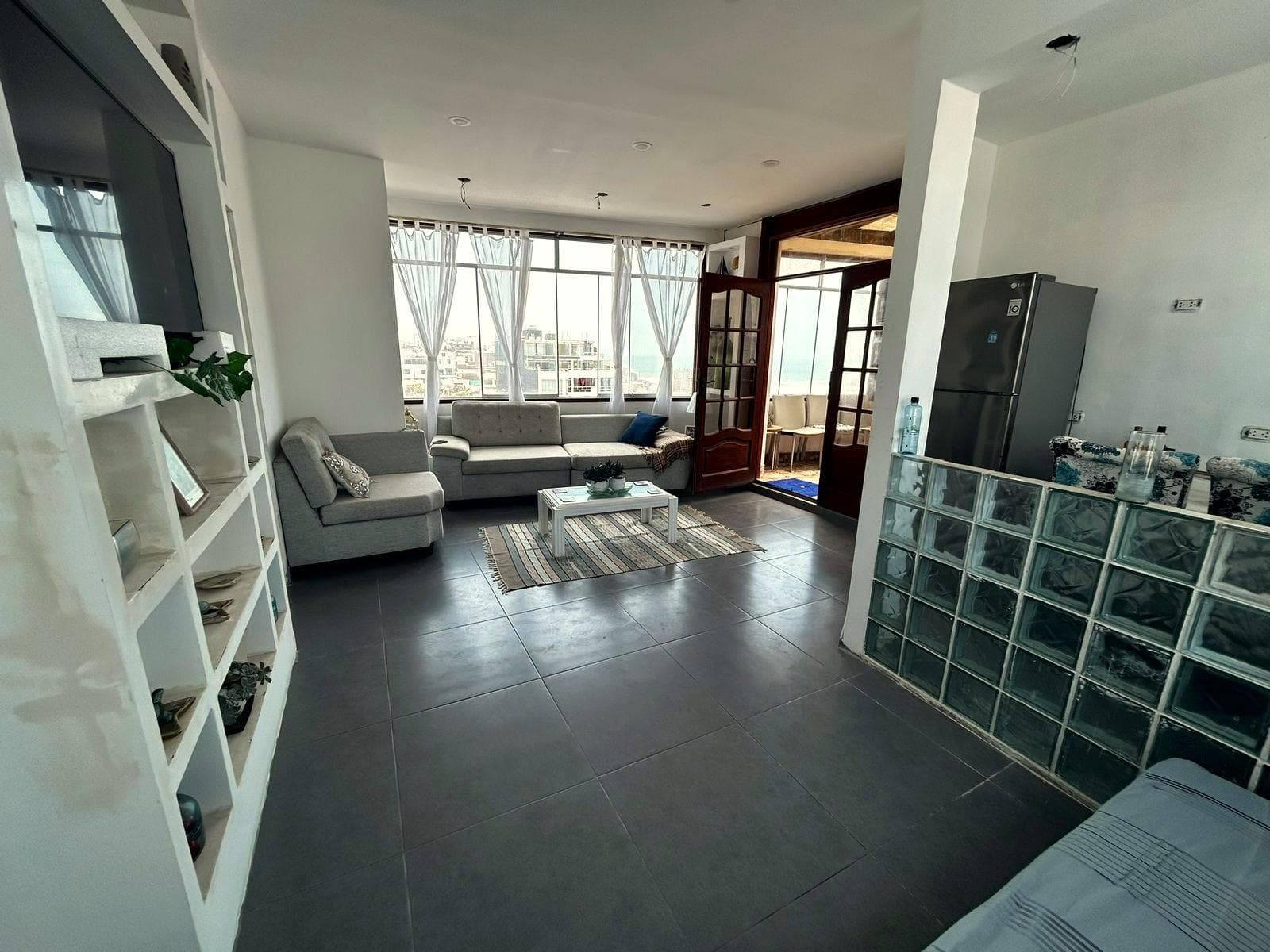 ALQUILER DE DEPARTAMENTO EN PLAYA ARICA LURIN - 1