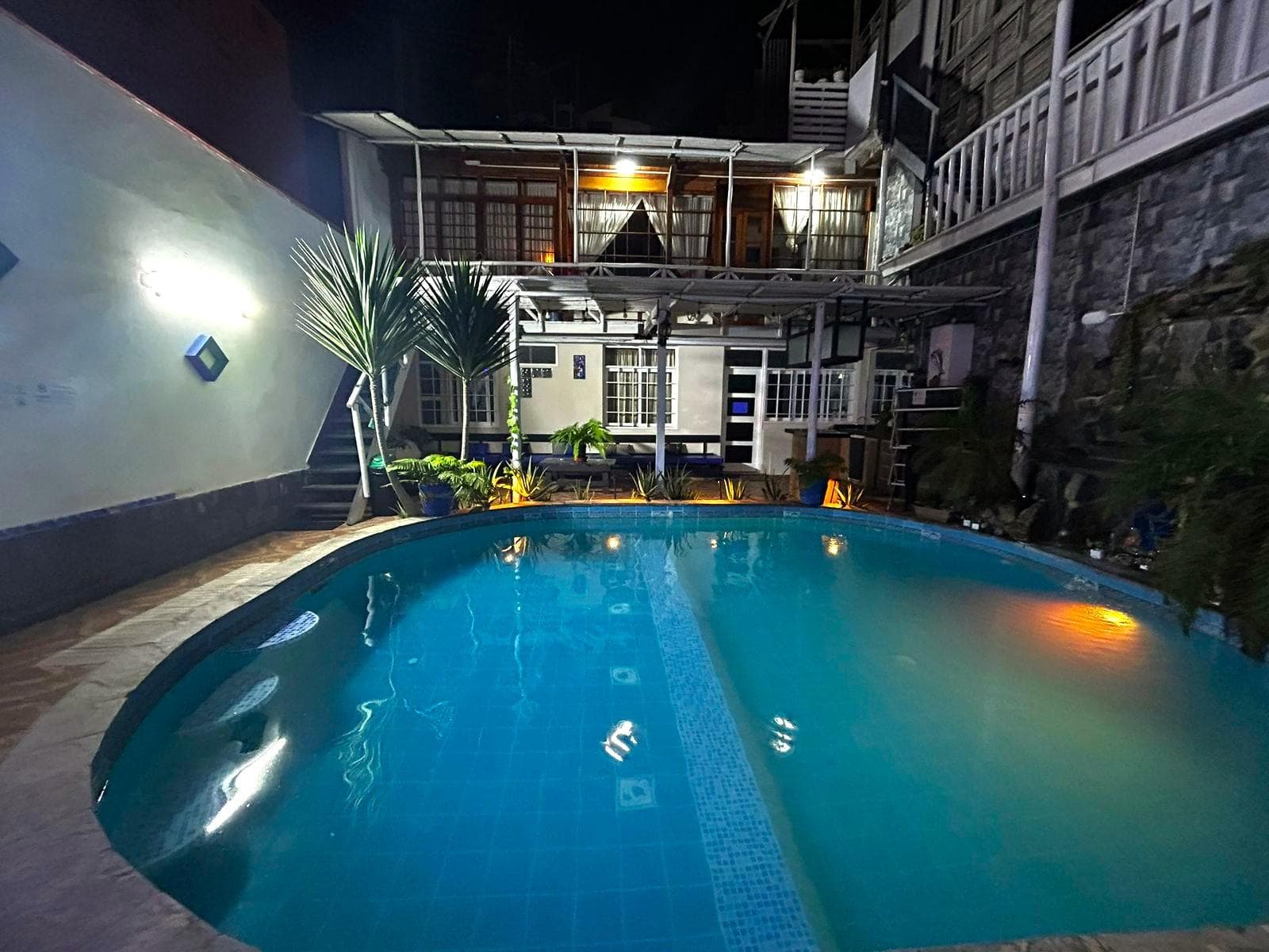 Alquiler Departamento Amoblado En La Playa Arica en Lurin - 1