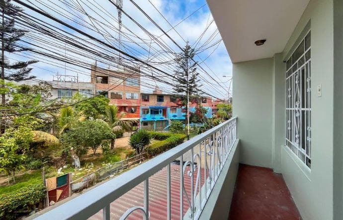 Departamento Con Balcon Frente A Parque - 1