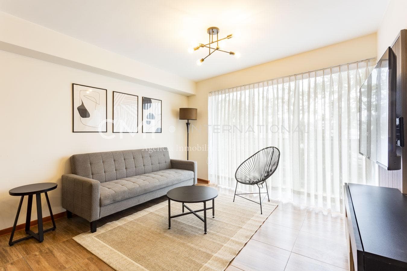 SE ALQUILA DEPARTAMENTO DE 1 DORMITORIO AMOBLADO MIRAFLORES - 1