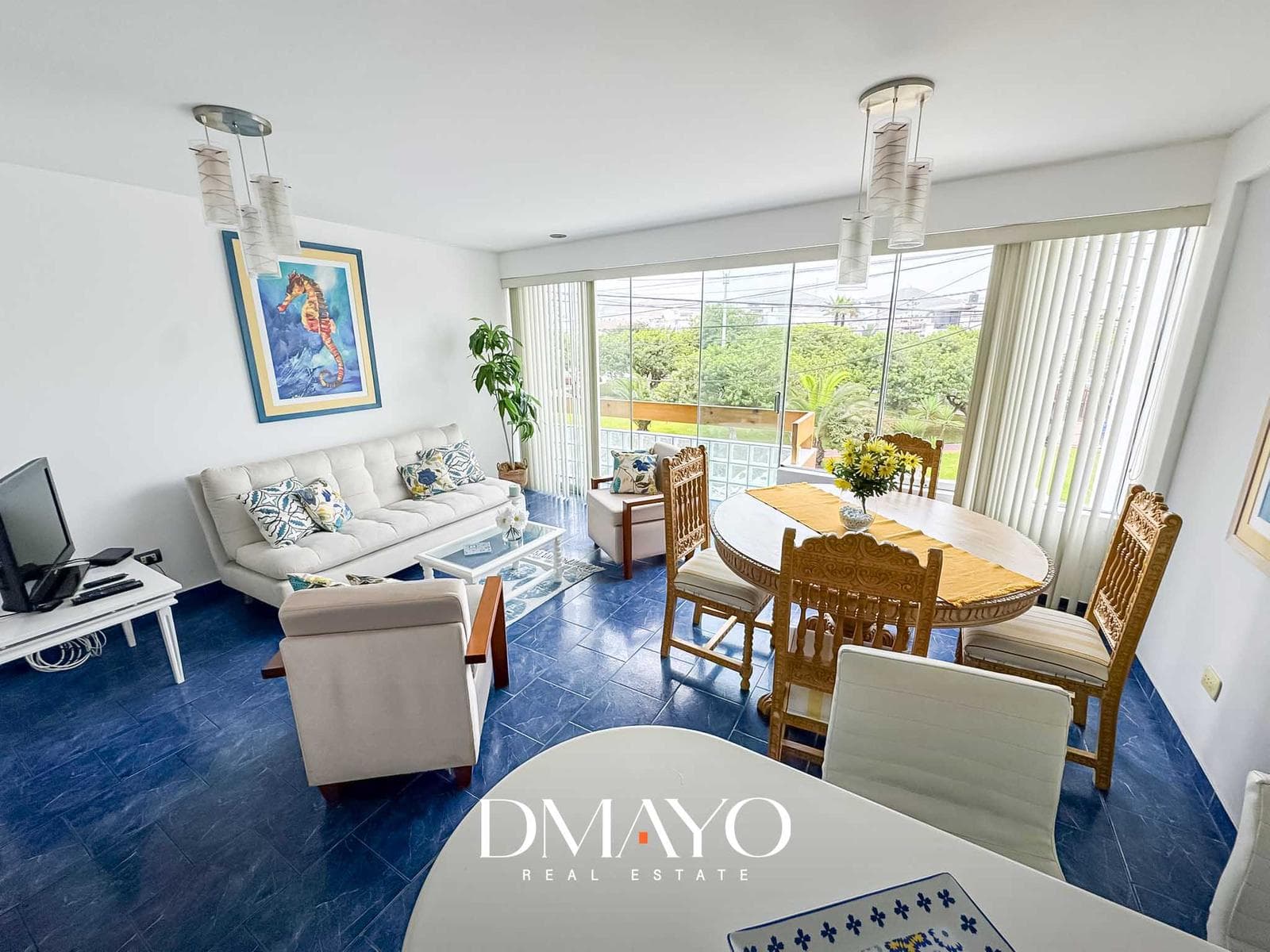 Alquiler departamento 2 dormitorios- frente a parque - amoblado - 1