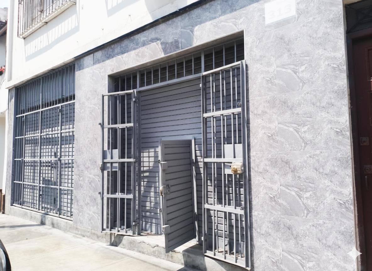 Local Comercial en venta - 132 m2 - Surquillo - 1