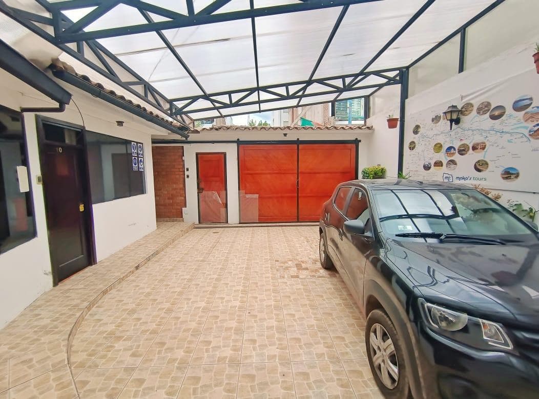 Exclusiva Casa en Alquiler, Ideal Para Empresas e Instituciones - 2