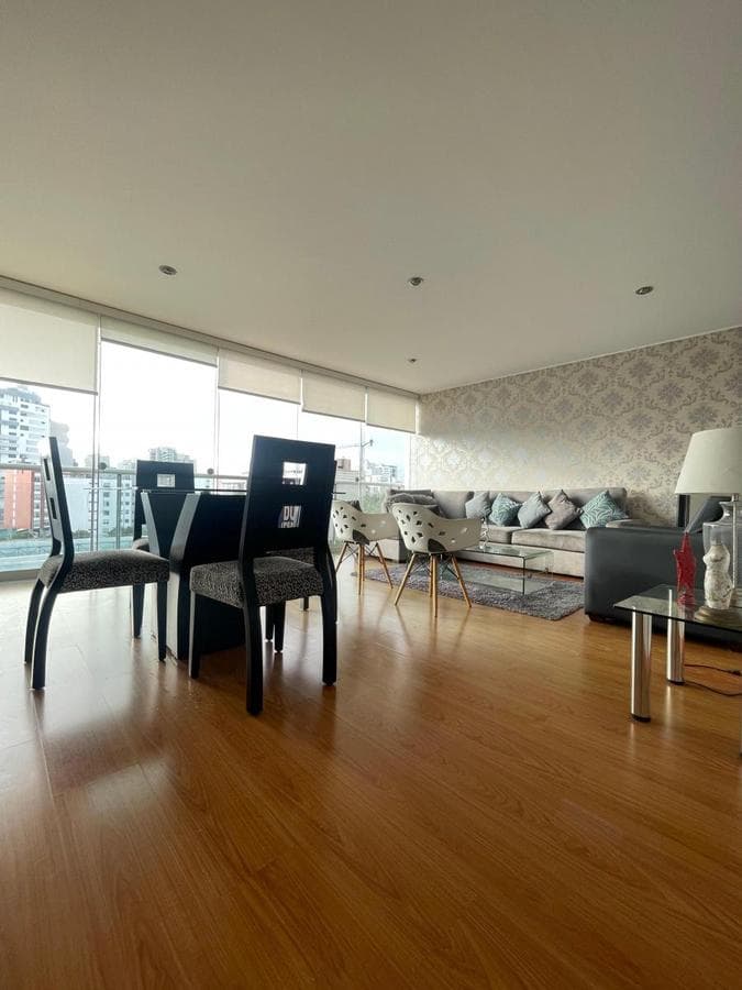 CERCA A MALECON CON VISTA AL MAR - 1