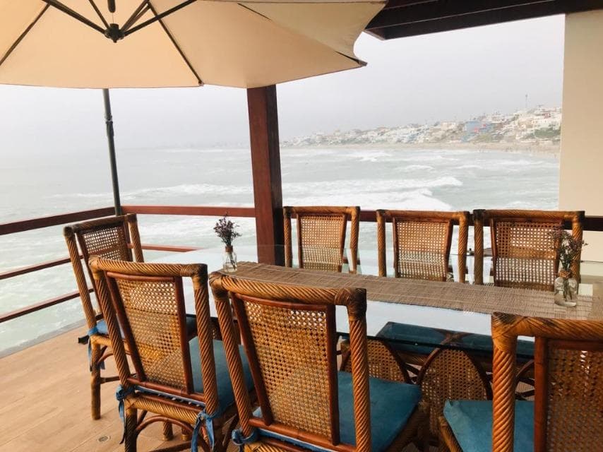 Vendo Hermosa Casa Flat en Malecón Playa Pulpos N 3, Piso 1, km 40, Playa Punta Hermosa - 1