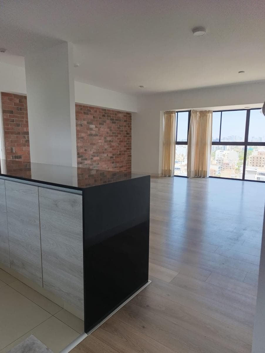Departamento en Alquiler Miraflores - 1
