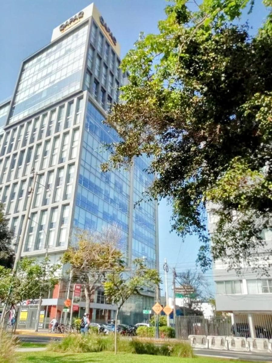 LOCAL COMERCIAL EN VENTA - 1