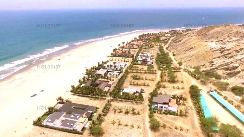 Vendo Lindo Terreno en Calle Playa Punta Sal Km 1190, Fila 2, Canoas de Punta Sal - 1