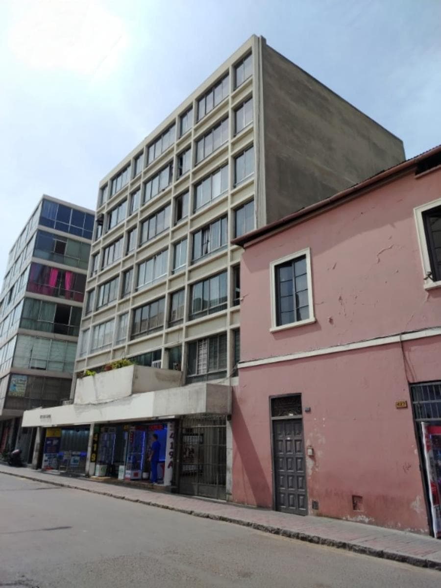 Oficina En Venta En Centro De Lima - 1